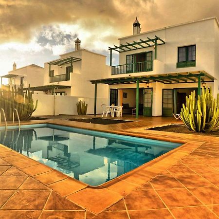 Casas Nohara, Playa Blanca Villa ไยซา ภายนอก รูปภาพ